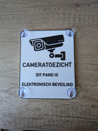 Cameratoezicht Bord Raam